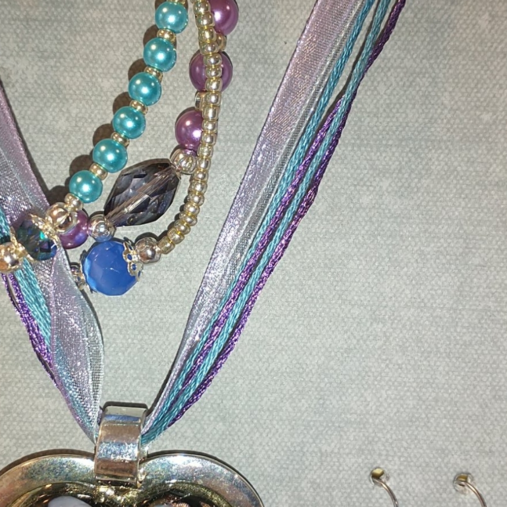 Jewelry Set - Picture 11 of 16